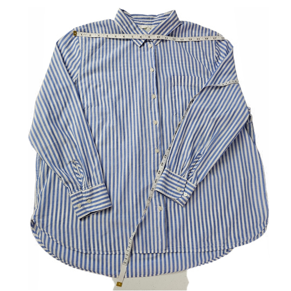H&M Striped Button-Down Shirt in Blue and White Womens - Picture 9 of 16